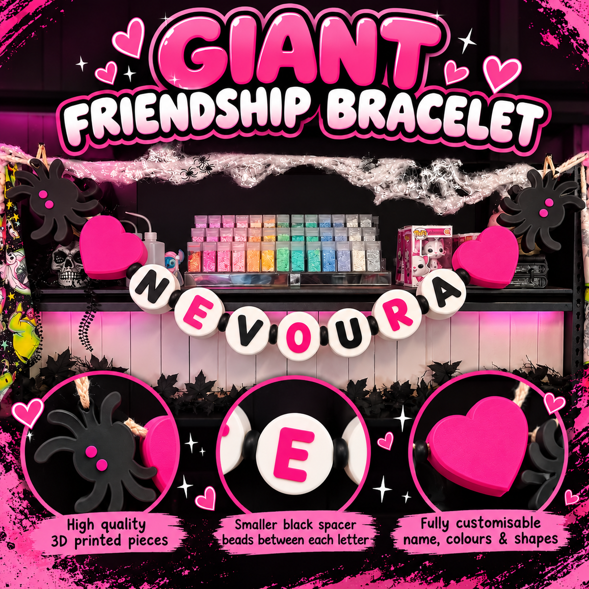 Giant Friendship Bracelet. – Nevoura